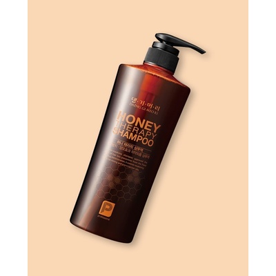 Daeng Gi Meo Ri Honey Therapy Shampoo 500 ml