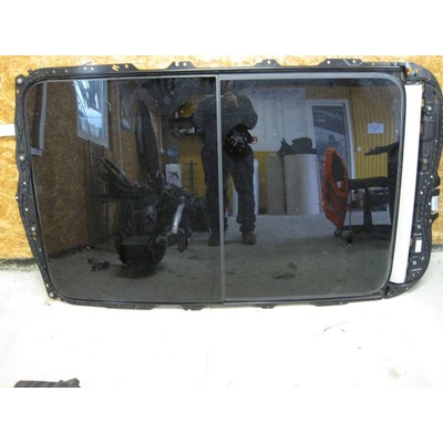 panoramatická střecha VW Golf Sportsvan 510 510877041
