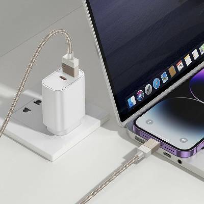 Hoco X110 USB A na Lightning Hoco 2,4 A 1m zlatý