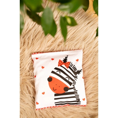 Jsem máma Kontrastní nahřívací polštářek 15x15 cm zebra