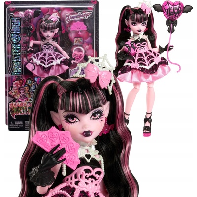 Mattel Monster High High Scary Sweet Birthday Draculaura