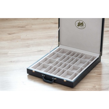 Italfama Голям кожен калъф за фигурка