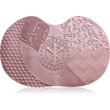 Luvia Cosmetics Brush Cleansing Mat čistiaca podložka na štetce Candy