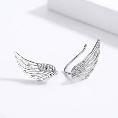 Elanis Jewel Stříbrné náušnice Charming Angel Wings EJ00554