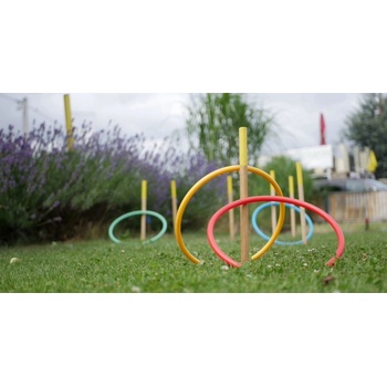 Stoa Hookbruč: na ven