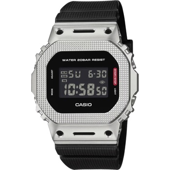 Casio GM-5600M-1ER