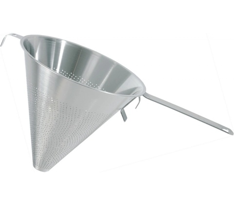 Cedník špičák - průměr 23 cm