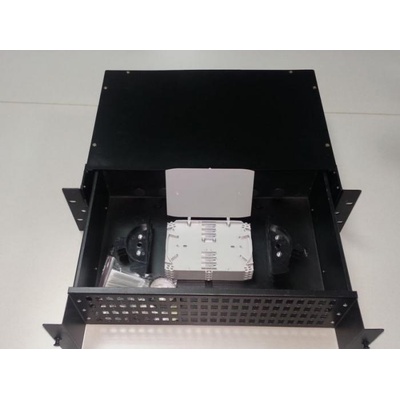 MegaF Оптичен пач панел (ODF) за 96 симплексни SC адаптера, незареден, изтеглящ се, Conneu (999319)