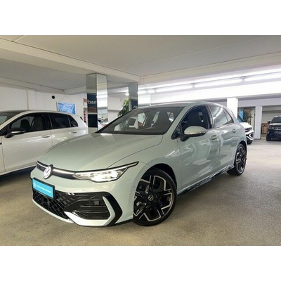Volkswagen Golf 1.5 eTSI R-Line DSG 110 kW