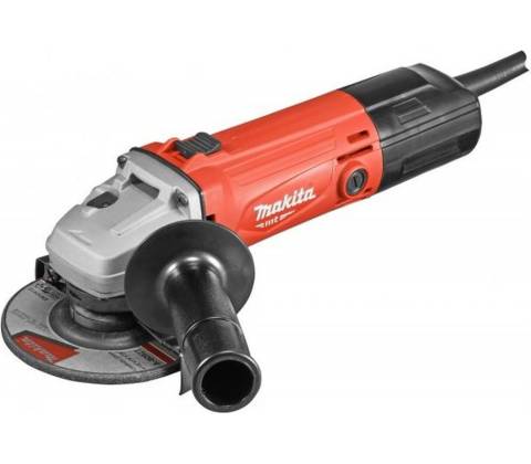 Makita MT-M9502R
