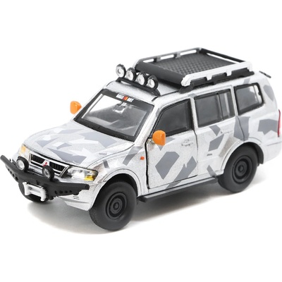 BM Creations Mitsubishi Pajero 3Gen Ice Pack LHD 1:64