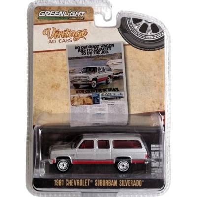 GreenLight Chevrolet Silverado Suburban 1981 1:64