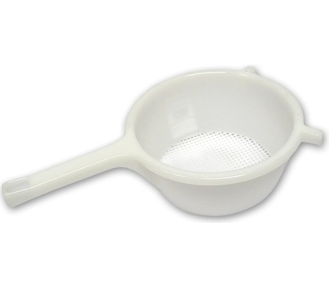 cedník d16cm, plast