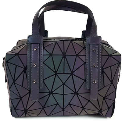 Интересна хамелеонова чанта