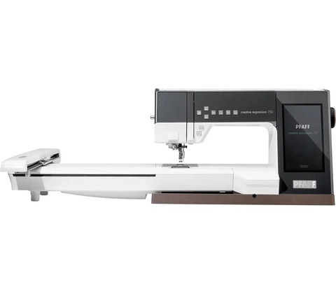 Pfaff Expression 750