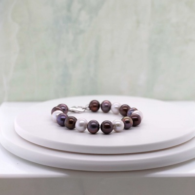 Lillian Vassago stříbrný náramek s perlami LLVY-SB001