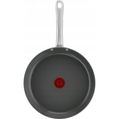 Tradiční pánev Tefal Renew 24 cm s keramickým povrchem