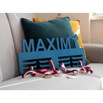 Black M Design Dřevěný věšák na medaile Na míru 55x25cm modrá – Zboží Dáma