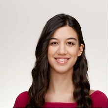 Essence Extreme Shine lesk na rty 102 Sweet dreams 5 ml