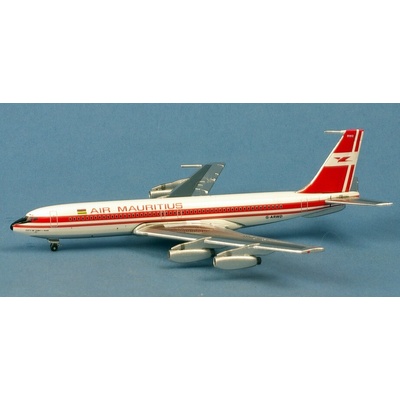 AeroClassic B707420 Air Mauritius1980s colors NamedCity Of Port Louis 1:400