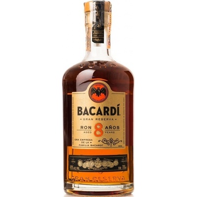 Bacardi 8y 40% 0,7 l (karton)