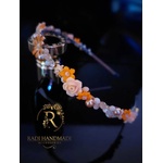 Radi handmade Дизайнерска диадема за коса с розички и кристали (198)