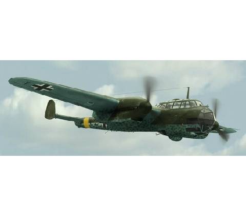ICM Do 215B-4 1:72