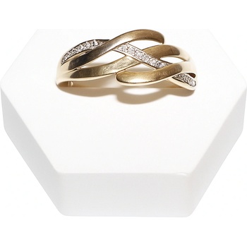 Златен пръстен