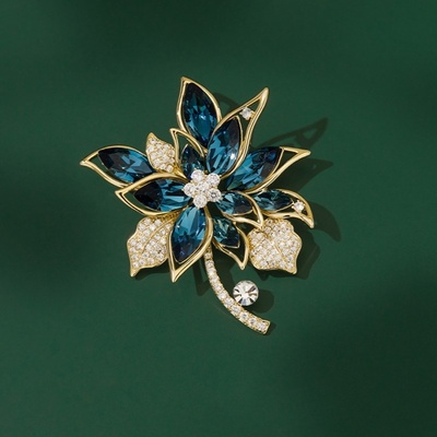 Éternelle luxusní brož Swarovski Elements Nuria květina B2293-LXT0274 modrá