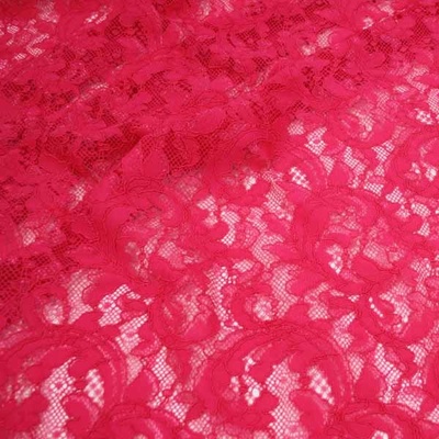 Čipka 16460 fuchsie, š.135