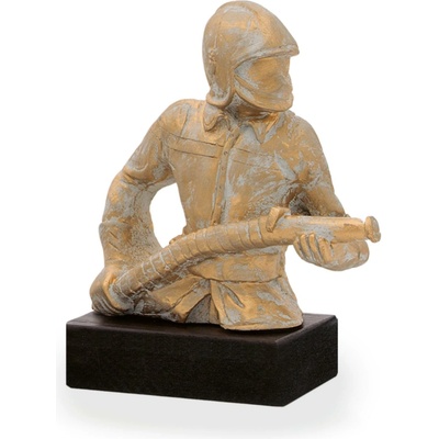 Trofej s hasičským motivem výška 18,5 cm zlatá