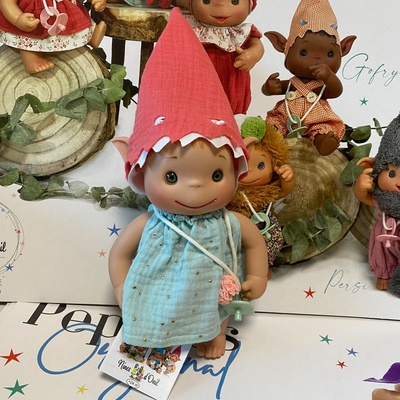 Ръчно изработена кукла от Испания - Duendy Gofry (NDO-0374U)