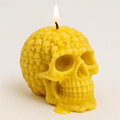 Svíčkománie3D Lebka z lebek 185 g Žlutá