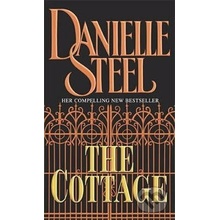 Cottage - (Steel Danielle)(Paperback / softback)