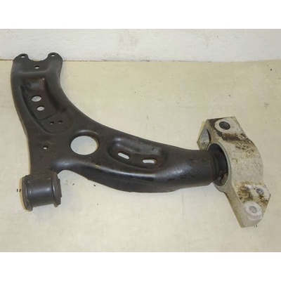 rameno pravé VW Passat B7 3AA 2,0 TDi 5N0407152