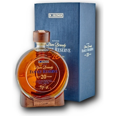 Slivovice Family Reserve V. edice 46,9% 0,7 l (kazeta)