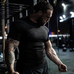 GymBeam Безшевна тениска Static Black XL