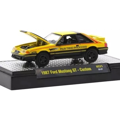 Ford Mustang GT Custom 1987 M2 Machines 1:64
