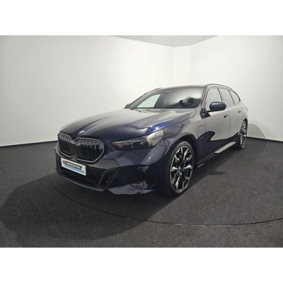 BMW 550e xDrive M Sport 360 kW