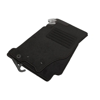 Мокетни стелки за KIA Sorento I (2003-2009)