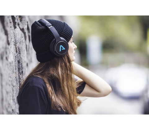LAMAX Muse1