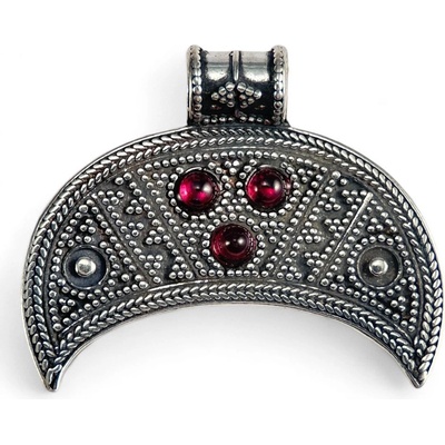 Drakkaria LUNICE, velkomoravský stříbrný přívěsek a granát P4213