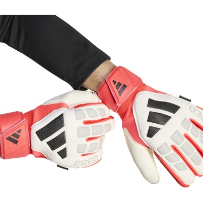 adidas Predator Match Fingersave Goalkeeper Gloves