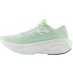 New Balance FuelCell SuperComp Trainer v3