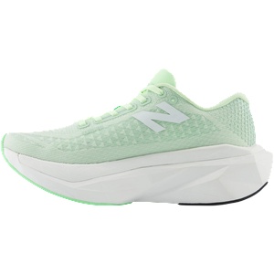 New Balance FuelCell SuperComp Trainer v3