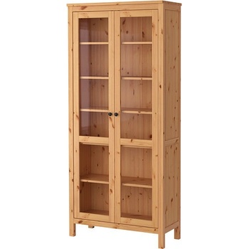 Vitrína HEMNES IKEA