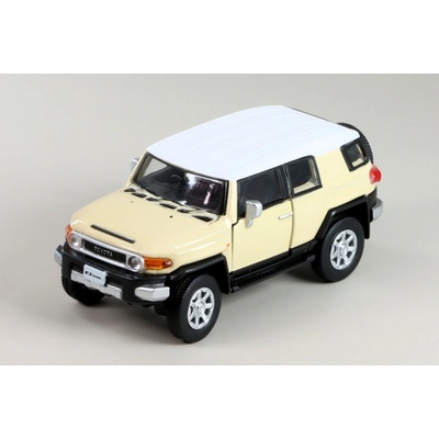 Toyota FJ Cruiser Ivory RHD BM Creations 1:64