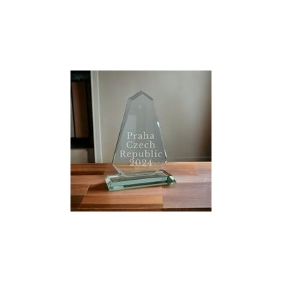 Poháry Bauer Skleněná trofej CR7107