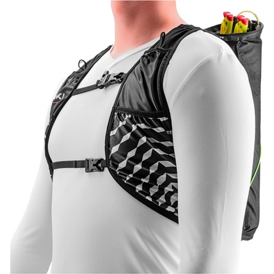 Leki Раница за трейл бягане Leki Trail Running Quiver Vest Trail running backpack - Black / White / Bright Red - размер S/M (502-8623-0111)
