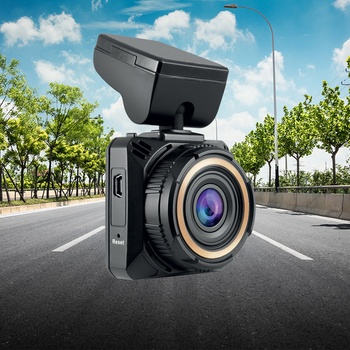 Navitel R600 Quad HD